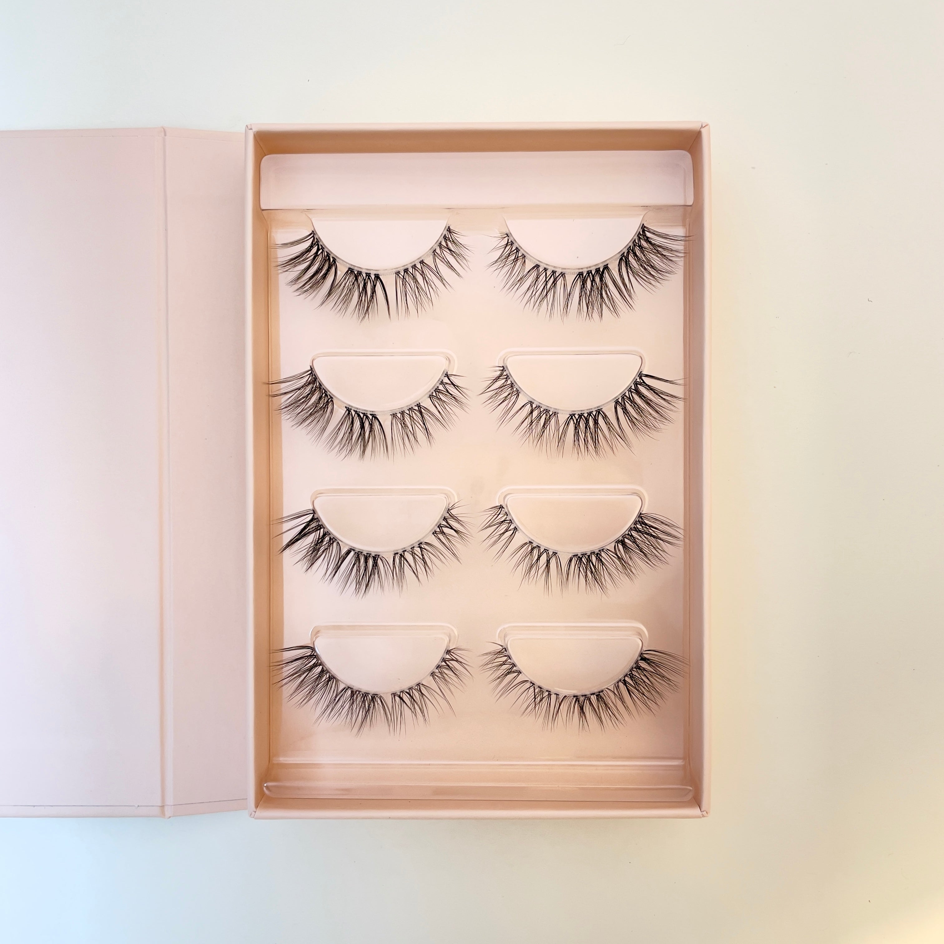 Formation - Wimpern Box