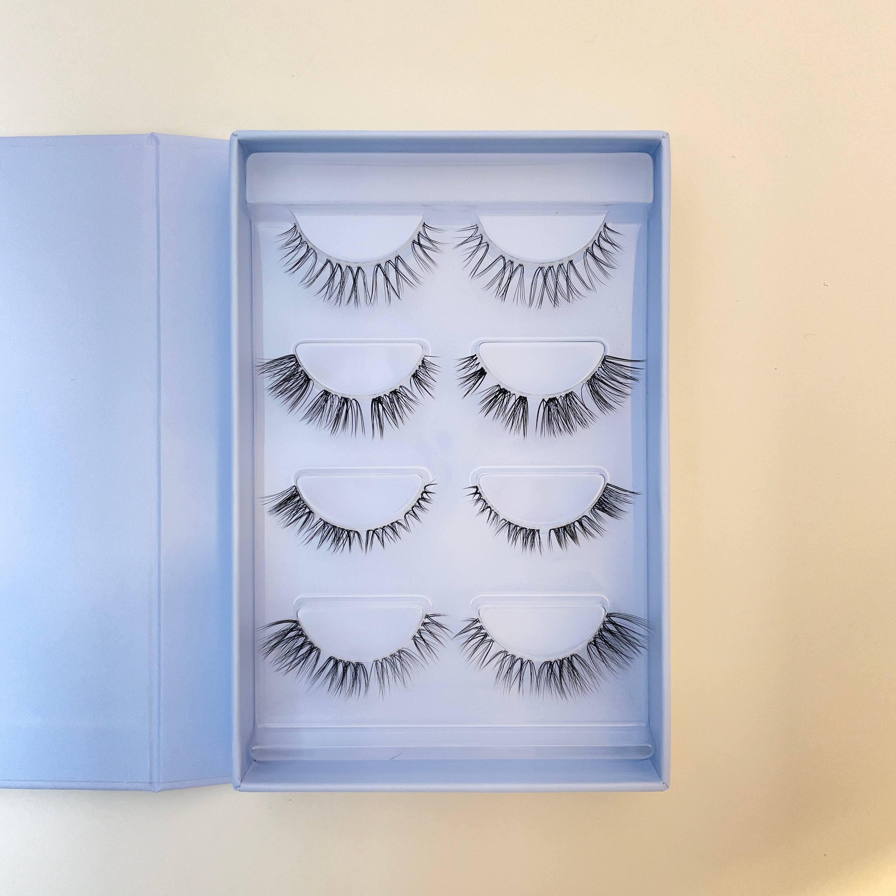 Sunday - Wimpern Box